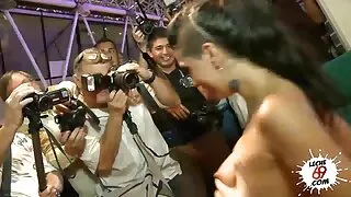 ویو تھامس سے سینگ جیسیکا پورٹ مین اور جیسیکا نائٹ کے ساتھ ہم جنس پرست جنسی